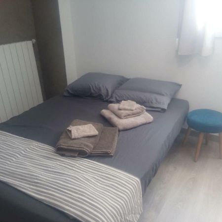 Charmant Studio Climatise A 300M Du Port. Refait A Neuf. Bastia  Bagian luar foto