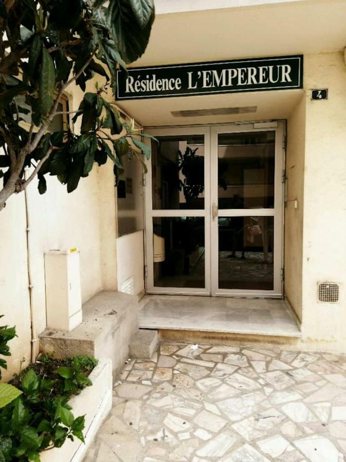 Charmant Studio Climatise A 300M Du Port. Refait A Neuf. Bastia  Bagian luar foto
